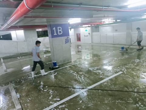 รับจ้างบิ๊กคลีนนิ่งโรงจอดรถ